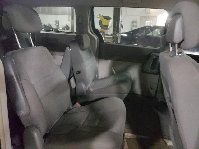 Photo 11 from auction – 2010 CHRYSLER TOWN & COU with VIN 2A4RR5D14AR428152