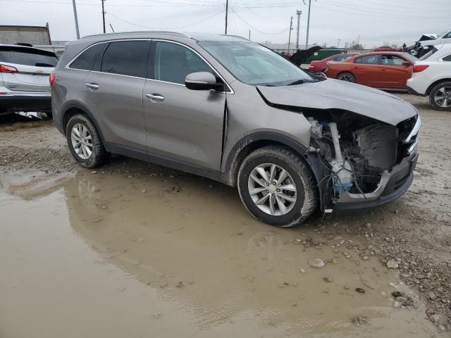 Photo 4 from auction – 2016 KIA SORENTO LX with VIN 5XYPG4A35GG073590