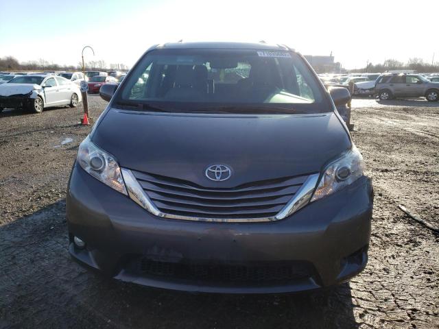 Photo 5 from auction – 2017 TOYOTA SIENNA XLE with VIN 5TDDZ3DC4HS153874
