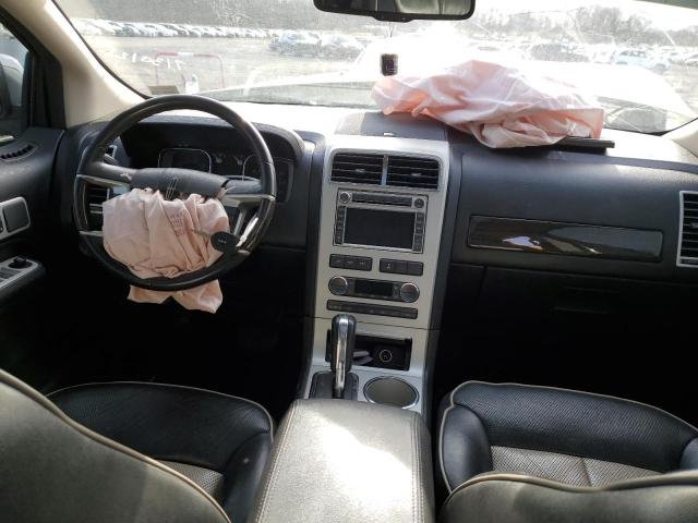 Photo 8 from auction – 2008 LINCOLN MKX with VIN 2LMDU88C28BJ28057