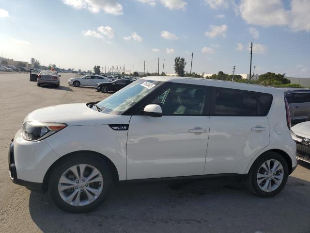 KIA SOUL + 2016 with VIN KNDJP3A53G7260471 - Photo from auction
