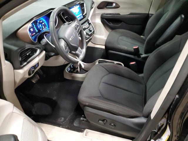 Photo 7 from auction – 2017 CHRYSLER PACIFICA T with VIN 2C4RC1DGXHR663881