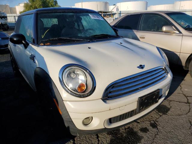 Photo 4 from auction – 2010 MINI COOPER with VIN WMWMF3C51ATZ25862
