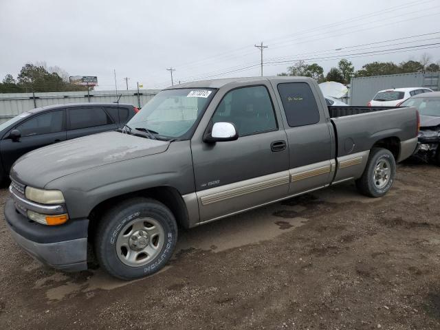 CHEVROLET SILVERADO 2002 with VIN 2GCEC19VX21123684 - Photo from auction
