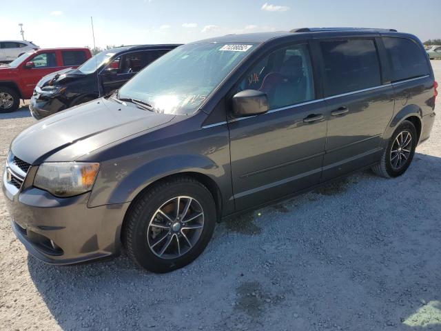 DODGE GRAND CARA 2017 with VIN 2C4RDGCG0HR714936 - Photo from auction