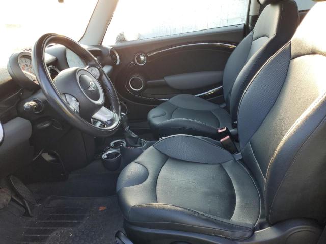 Photo 7 from auction – 2010 MINI COOPER with VIN WMWMF3C51ATZ25862