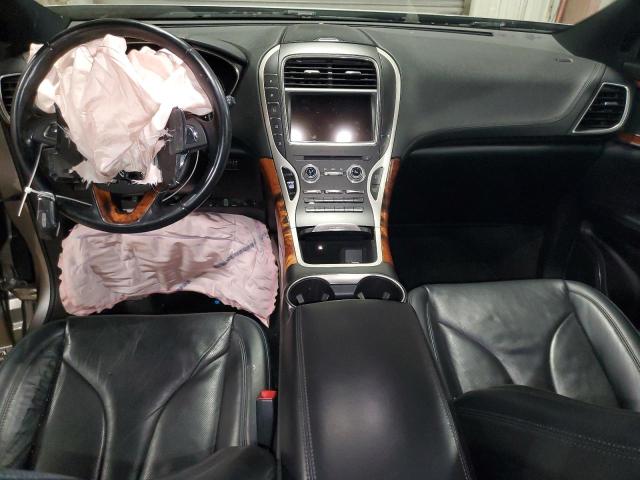 Photo 8 from auction – 2017 LINCOLN MKX RESERV with VIN 2LMPJ8LR8HBL30385