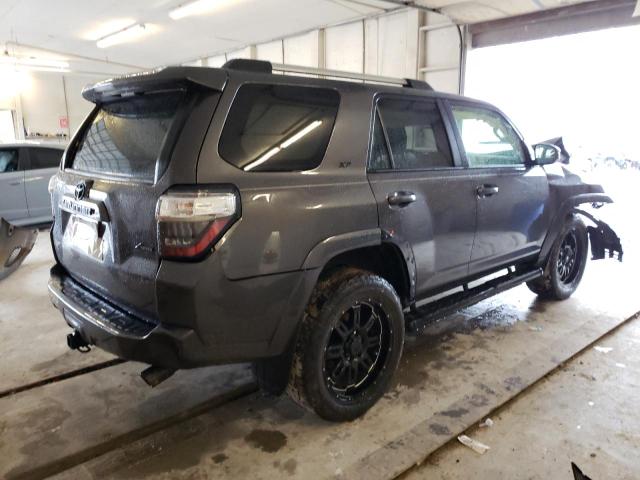 Photo 3 from auction – 2020 TOYOTA 4RUNNER SR with VIN JTEBU5JR2L5790816