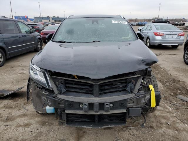 Photo 5 from auction – 2017 LINCOLN MKC RESERV with VIN 5LMTJ3DH7HUL07951
