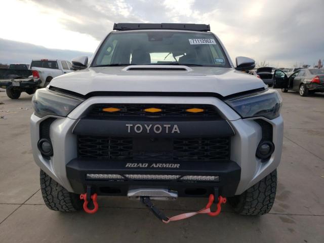 Photo 5 from auction – 2020 TOYOTA 4RUNNER SR with VIN JTEBU5JR9L5817235