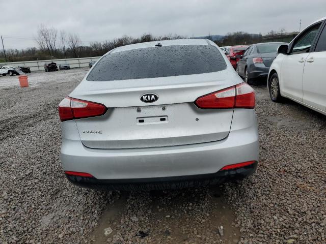 Photo 6 from auction – 2015 KIA FORTE LX with VIN KNAFK4A65F5289822