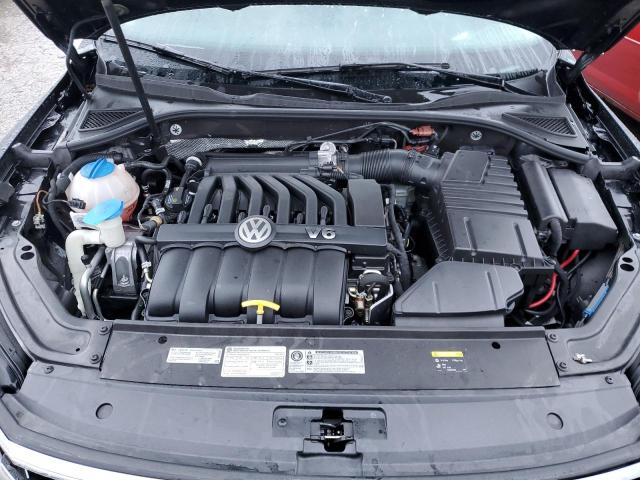 Photo 11 from auction – 2016 VOLKSWAGEN PASSAT SEL with VIN 1VWCM7A32GC017181