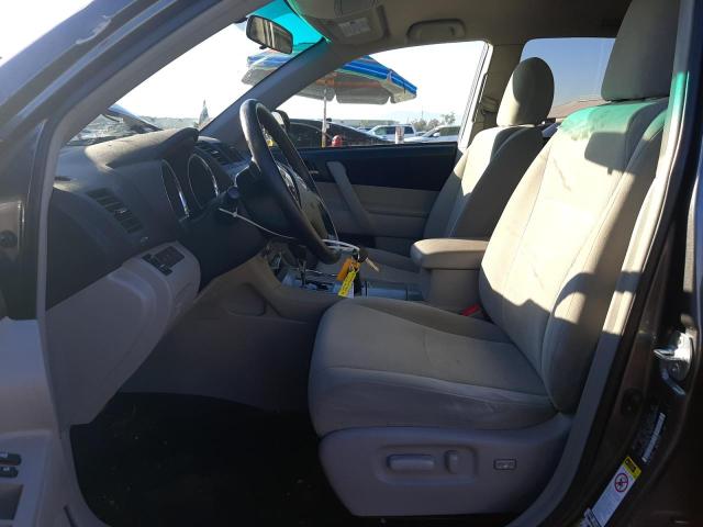 Photo 7 from auction – 2012 TOYOTA HIGHLANDER with VIN 5TDBK3EH9CS121193