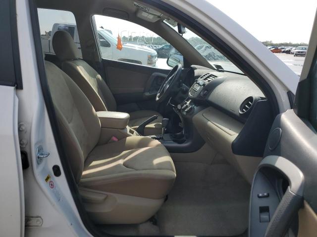 Photo 7 from auction – 2011 TOYOTA RAV4 with VIN JTMBK4DV1BD017885