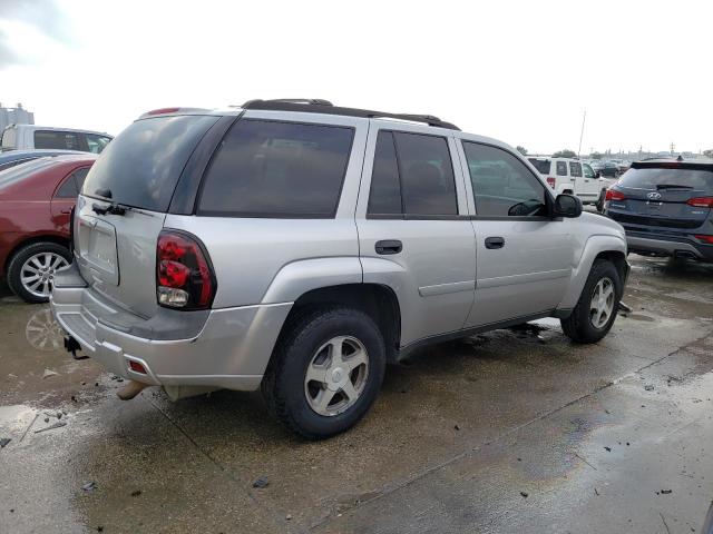 Photo 3 from auction – 2006 CHEVROLET TRAILBLAZE with VIN 1GNDT13S962243838