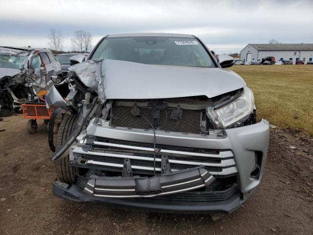 Photo 5 from auction – 2017 TOYOTA HIGHLANDER with VIN 5TDBZRFH6HS369096