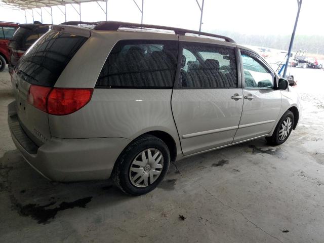 Photo 3 from auction – 2010 TOYOTA SIENNA CE with VIN 5TDKK4CC3AS333937