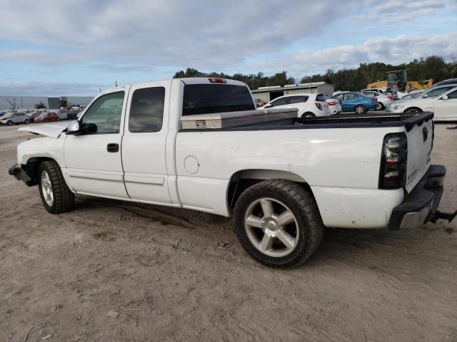Photo 2 from auction – 2003 CHEVROLET SILVERADO with VIN 2GCEC19T831408335