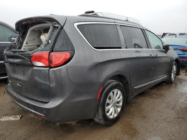 Photo 3 from auction – 2017 CHRYSLER PACIFICA T with VIN 2C4RC1BG5HR530593