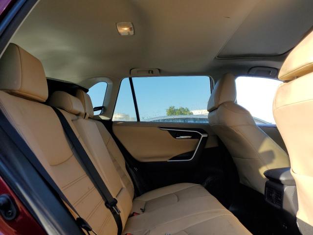 Photo 10 from auction – 2019 TOYOTA RAV4 LIMIT with VIN 2T3DWRFV2KW035614