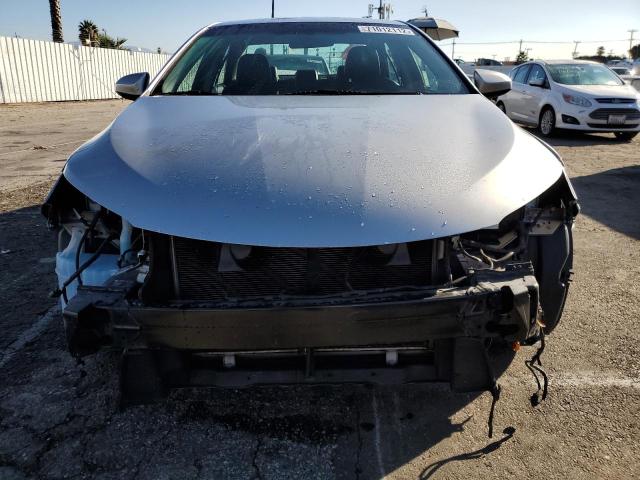 Photo 5 from auction – 2017 TOYOTA CAMRY LE with VIN 4T1BF1FK0HU695618