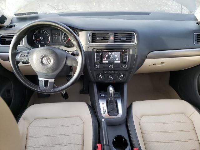 Photo 8 from auction – 2014 VOLKSWAGEN JETTA SEL with VIN 3VWL17AJ7EM375475
