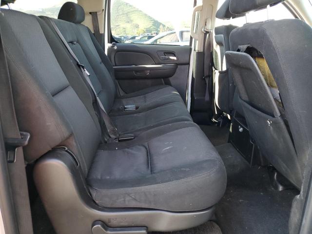 Photo 11 from auction – 2010 CHEVROLET SUBURBAN C with VIN 1GNUCHE07AR224774