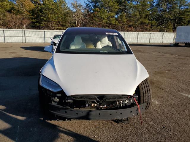 Photo 5 from auction – 2018 TESLA MODEL X with VIN 5YJXCAE23JF114003
