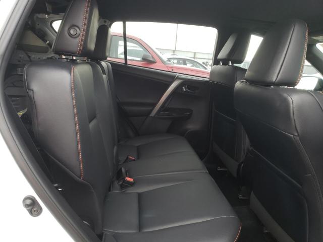 Photo 11 from auction – 2017 TOYOTA RAV4 SE with VIN 2T3JFREV5HW685986
