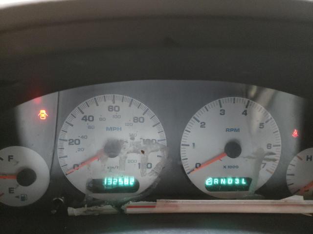 Photo 9 from auction – 2003 CHRYSLER TOWN & COU with VIN 2C4GP443X3R257201