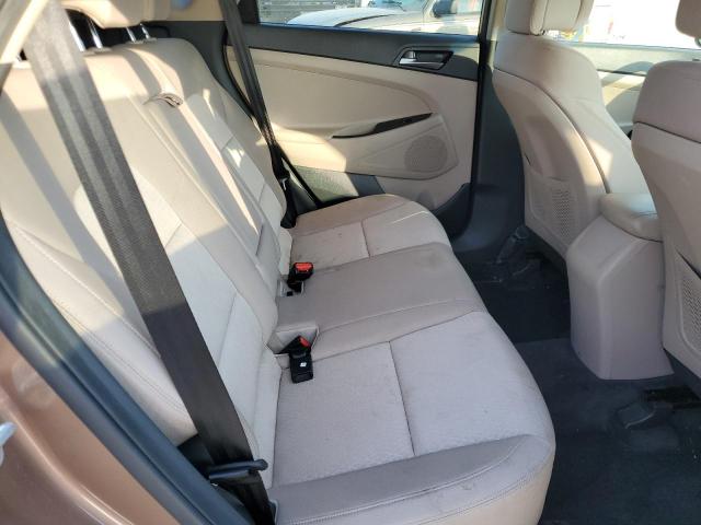 Photo 11 from auction – 2016 HYUNDAI TUCSON SE with VIN KM8J23A45GU182567