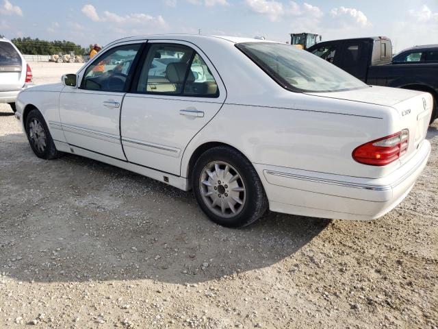 Photo 2 from auction – 2000 MERCEDES-BENZ E 320 with VIN WDBJF65J2YB009224
