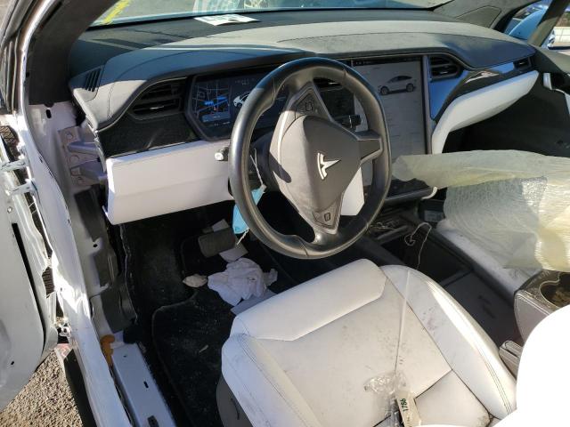 Photo 8 from auction – 2018 TESLA MODEL X with VIN 5YJXCAE23JF114003