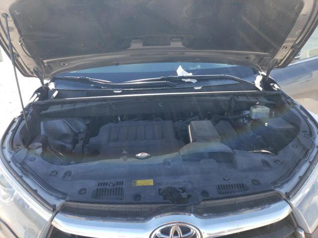 Photo 12 from auction – 2016 TOYOTA HIGHLANDER with VIN 5TDKKRFH3GS149949