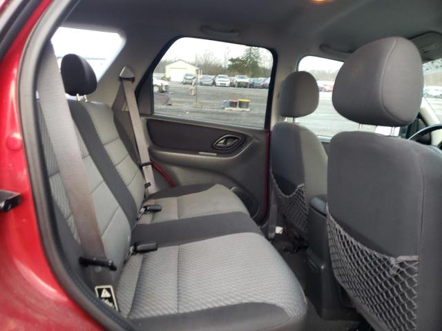 Photo 11 from auction – 2004 FORD ESCAPE with VIN 1FMYU93164KA55901