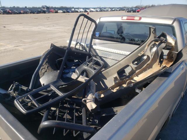 Photo 12 from auction – 2000 CHEVROLET SILVERADO with VIN 1GCEK14V4YZ189352