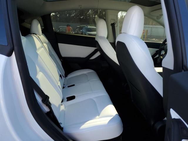 Photo 11 from auction – 2022 TESLA MODEL Y with VIN 7SAYGDEF6NF388575