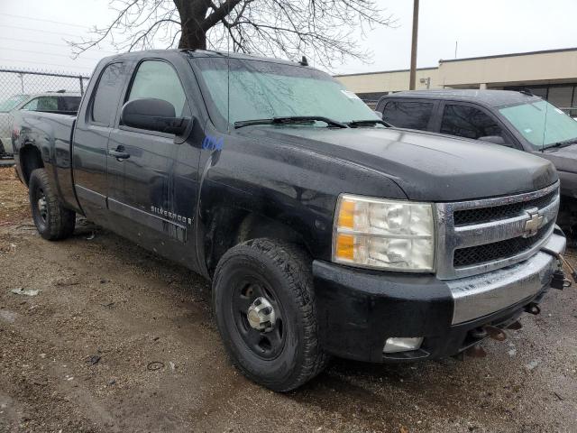 Photo 4 from auction – 2007 CHEVROLET SILVERADO with VIN 1GCEK19027Z562805