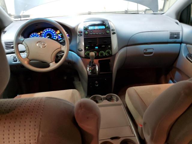 Photo 8 from auction – 2010 TOYOTA SIENNA CE with VIN 5TDKK4CC1AS313220