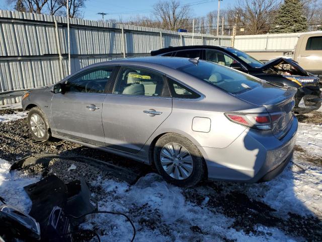 Photo 2 from auction – 2016 HYUNDAI SONATA HYB with VIN KMHE24L11GA024447