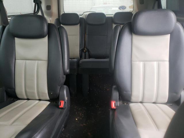 Photo 10 from auction – 2010 CHRYSLER TOWN & COU with VIN 2A4RR8DX9AR427486