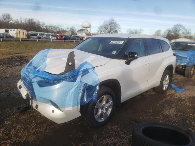 Photo 2 from auction – 2022 TOYOTA HIGHLANDER with VIN 5TDBZRBH9NS591844