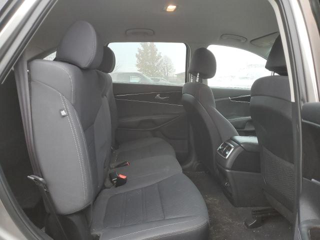 Photo 11 from auction – 2017 KIA SORENTO LX with VIN 5XYPG4A32HG264756