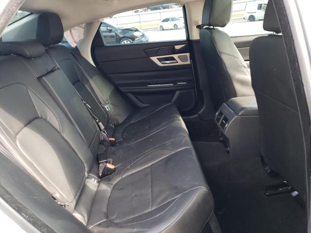 Photo 10 from auction – 2016 JAGUAR XF PREMIUM with VIN SAJBD4BV5GCY24499
