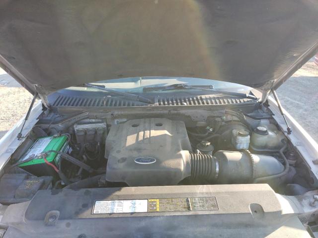 Photo 12 from auction – 2004 FORD EXPEDITION with VIN 1FMRU13W64LB55797