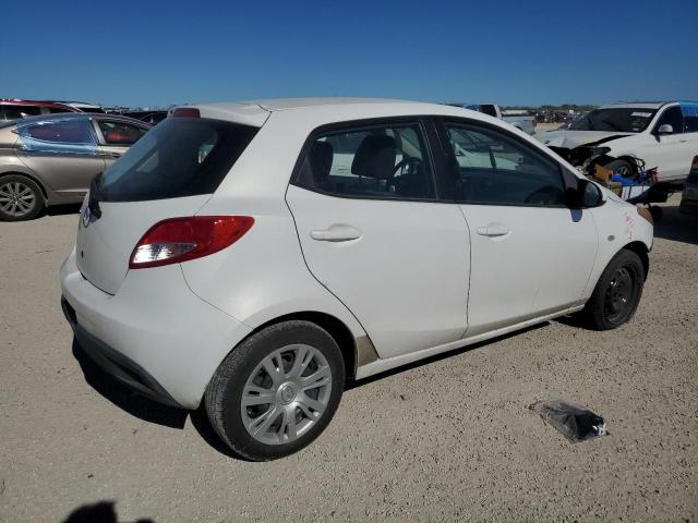 Photo 3 from auction – 2012 MAZDA MAZDA2 with VIN JM1DE1KY9C0137227