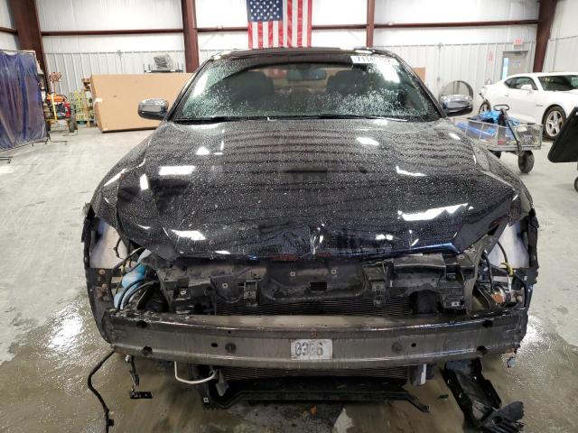 Photo 5 from auction – 2016 FORD TAURUS LIM with VIN 1FAHP2F89GG115789