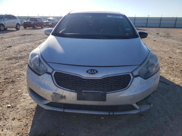 Photo 5 from auction – 2016 KIA FORTE EX with VIN KNAFK4A6XG5605779