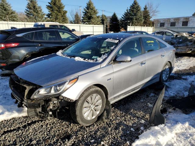 HYUNDAI SONATA HYB 2016 with VIN KMHE24L11GA024447 - Photo from auction