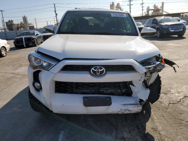 Photo 5 from auction – 2016 TOYOTA 4RUNNER SR with VIN JTEZU5JR0G5146817